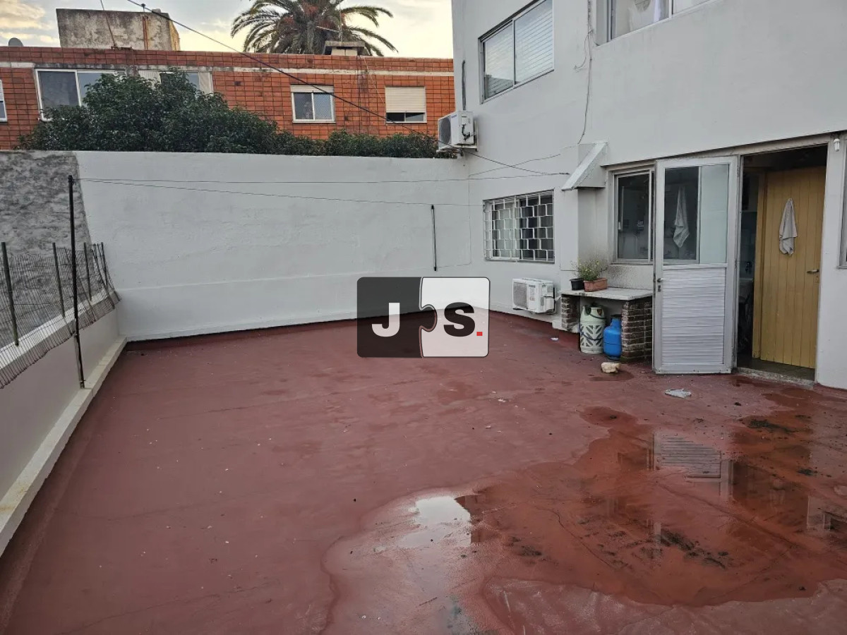 Apartamento ID.4167 - Vendo apartamento con 3 dormitorios con garage 