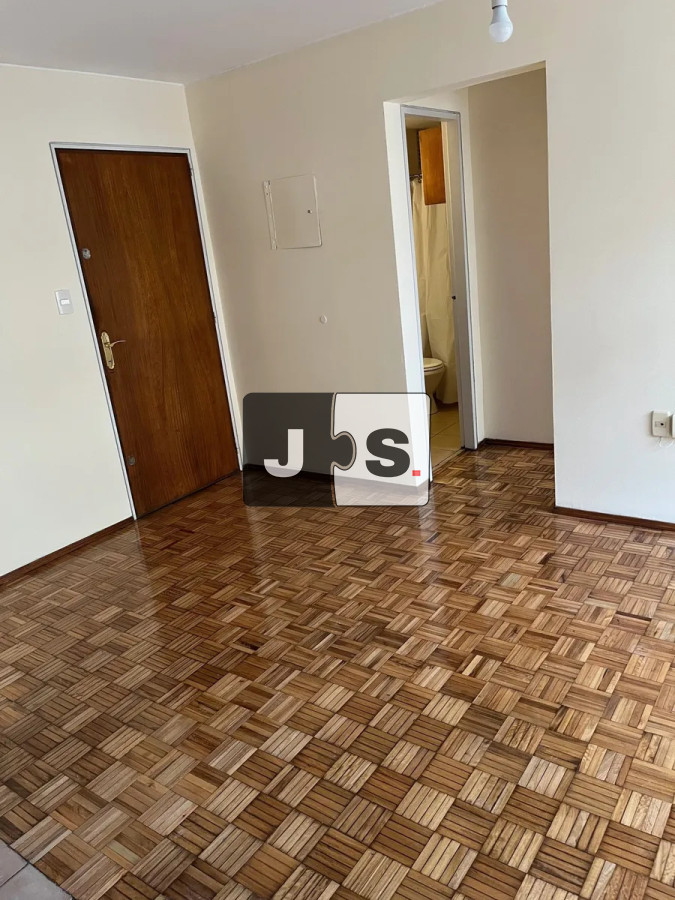 Apartamento ID.4436 - Venta Apartamento en Punta Carretas, 1 dormitorio y 1 baño. Con Garage