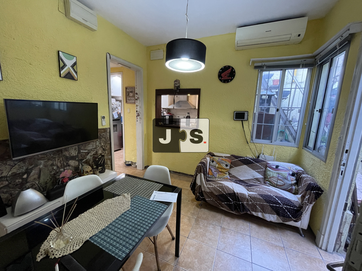 Apartamento ID.3694 - Venta apartamento interior 2 dormitorios 1 baño terraza garage Goes 