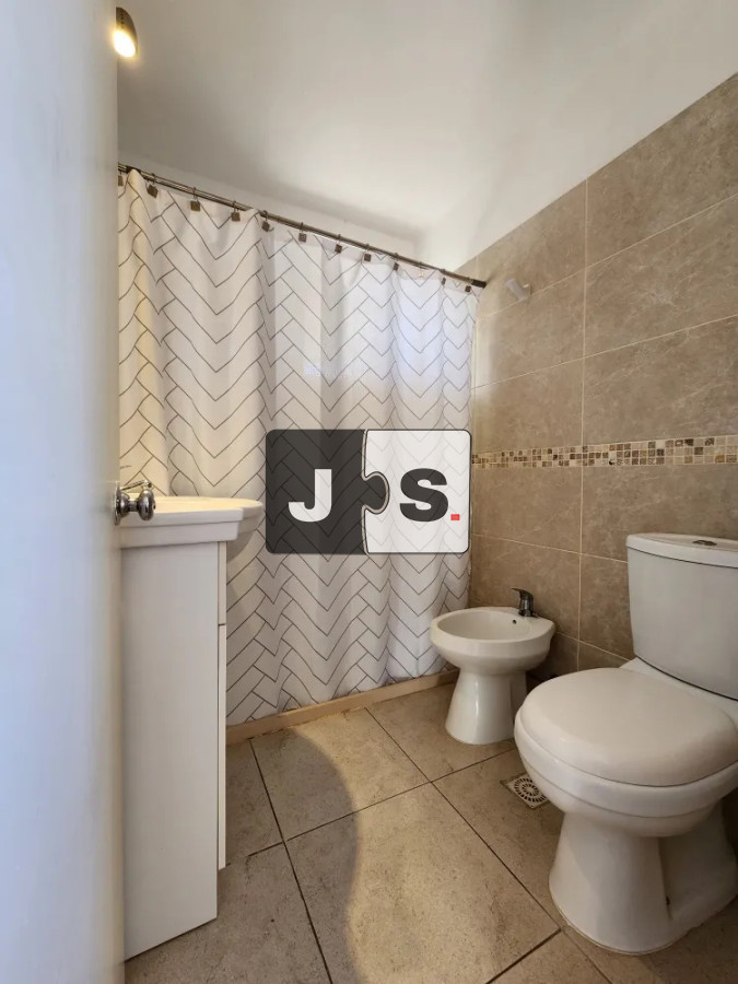 Apartamento ID.3933 - Vendo apartamento de 1 dormitorio en Aguada con cochera