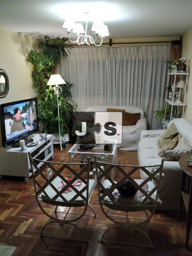 Apartamento ID.2470 - Vendo apartamento 3 dormitorios en Cordón
