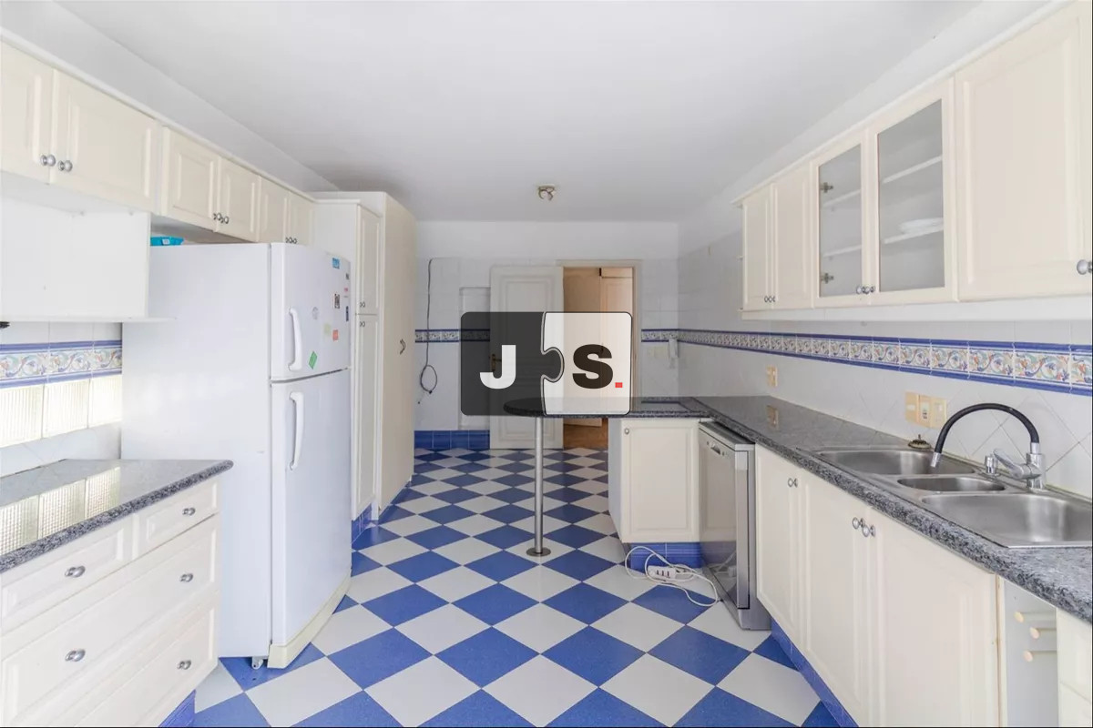 Apartamento ID.3187 - Vendo Apartamento, 4 Dormitorios, 4 Baños, Garage 2 autos, Barrio Pocitos