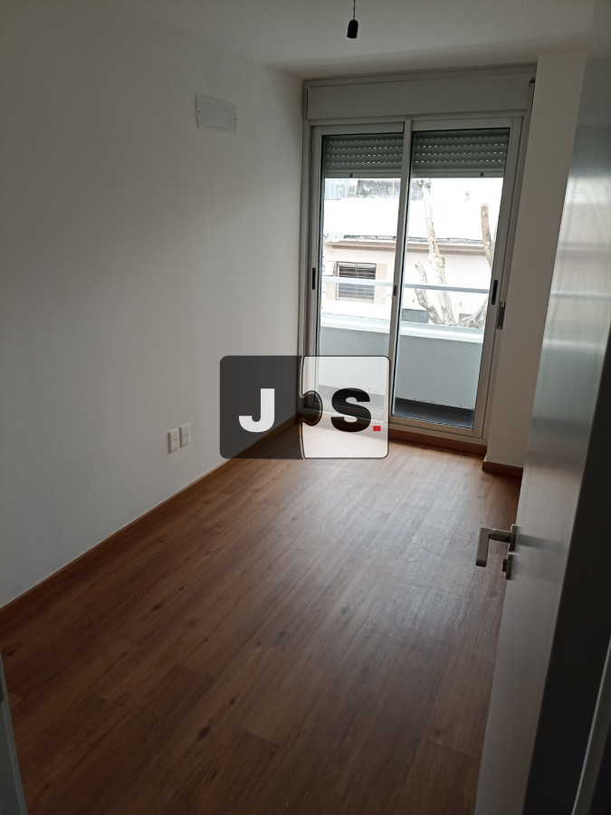 Apartamento ID.3033 - Vendo apartamento 2 dormitorios Parque Rodó