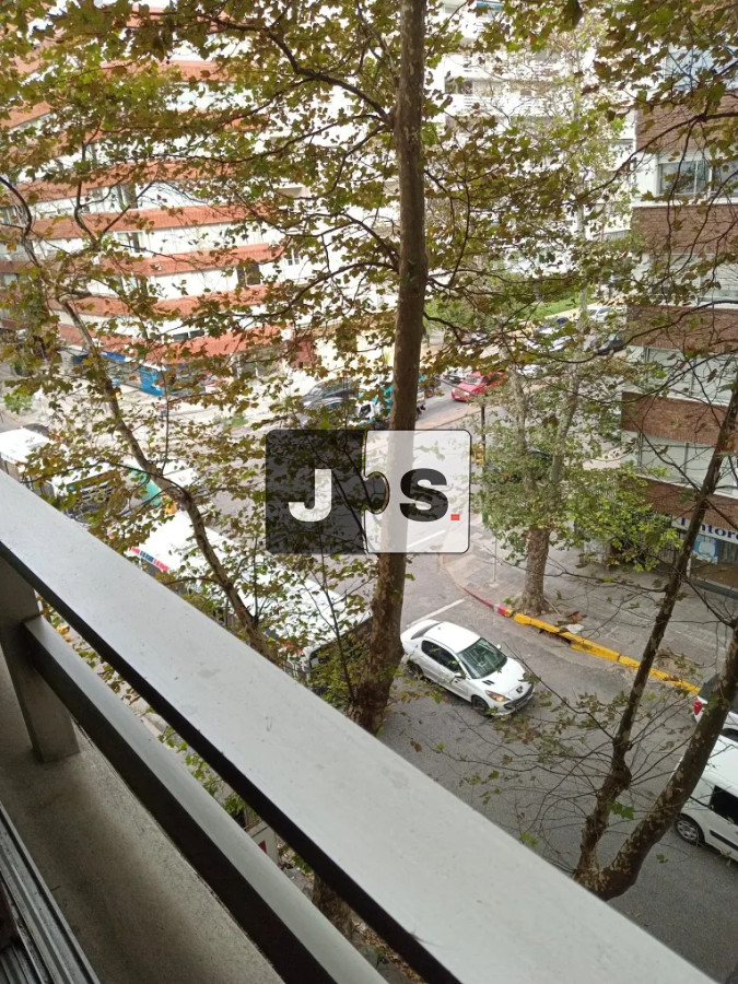Apartamento ID.3960 - Vendo apartamento 1 dormitorio en Pocitos 