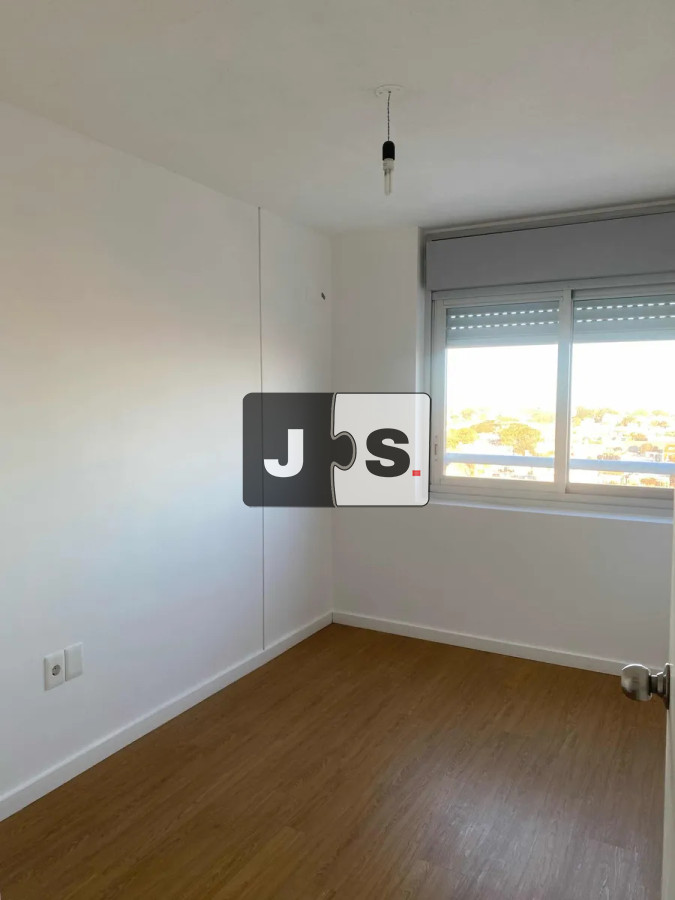 Apartamento ID.3884 - Venta Apartamento 2 Dormitorios, 1 Baño, Opción a Garage, La Blanqueada 