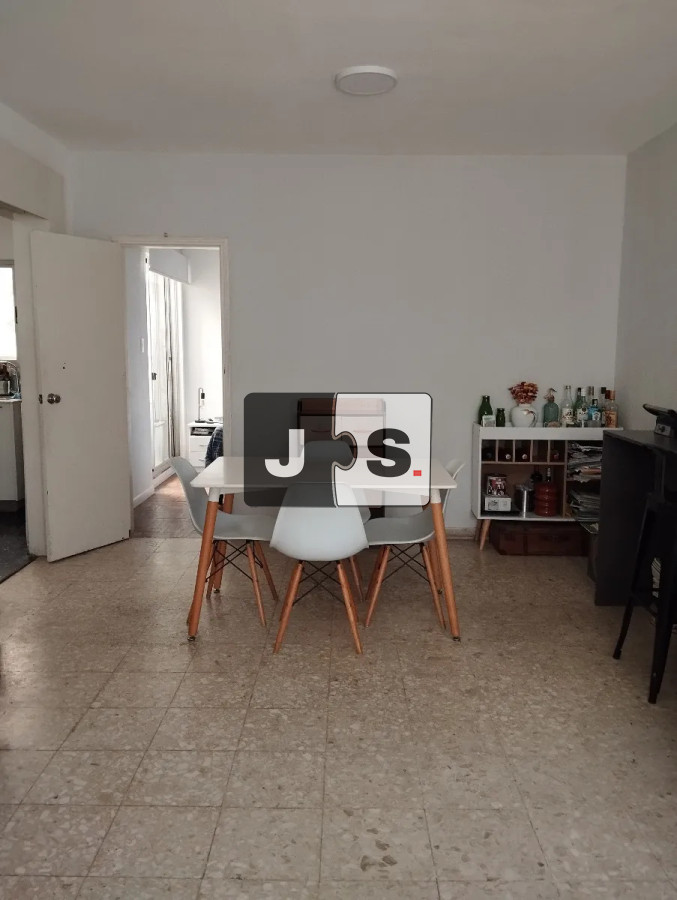 Apartamento ID.3706 - Venta Apartamento tipo Casa 3 Dormitorios, estufa a leña, Cordón