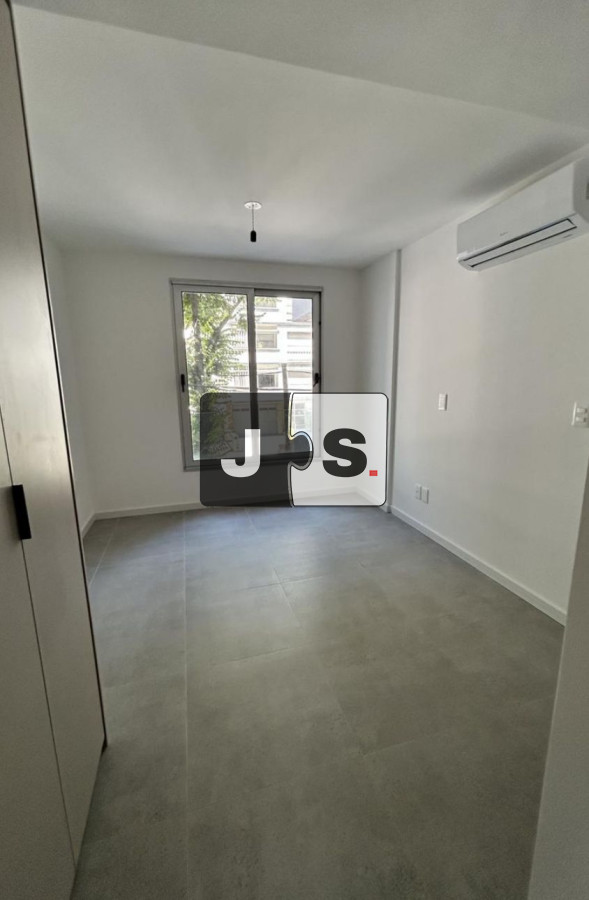 Apartamento ID.2646 - Vendo Apartamento, 2 Dormitorios, 2 Baños, Barrio Punta Carretas
