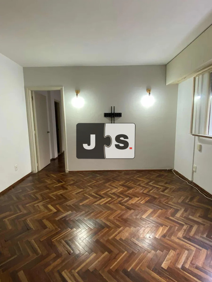 Apartamento ID.3528 - Alquiler Apartamento, 1 Dormitorios, 1 Baños, Terraza exclusiva, Barrio Centro