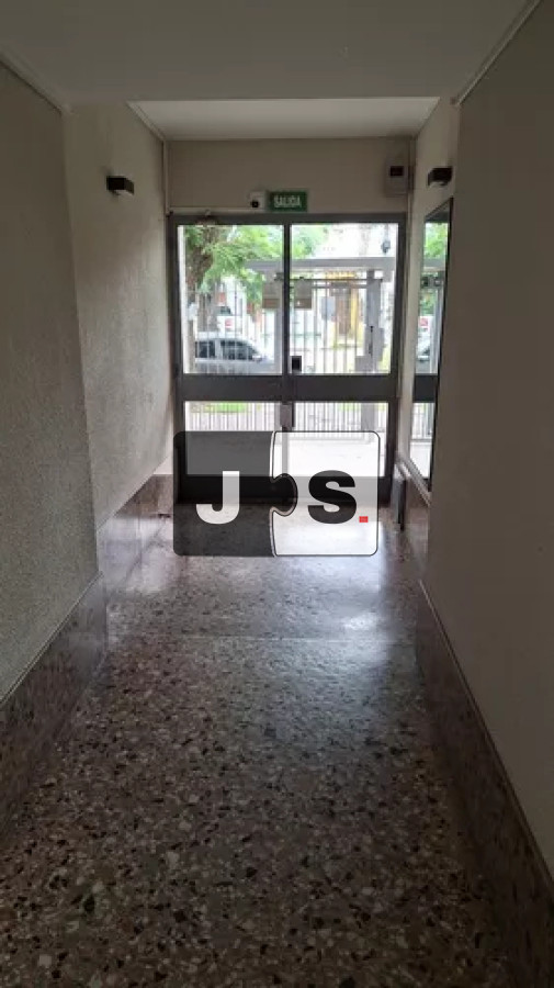 Apartamento ID.2734 - Vendo apartamento de 1 dormitorio en La Blanqueada, Montevideo.