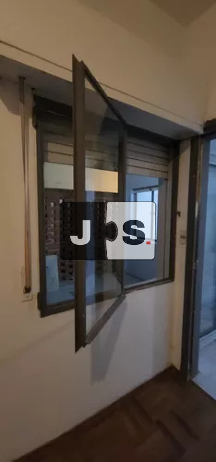 Apartamento ID.2840 - Vendo apartamento de 1 dormitorio en La Comercial, Montevideo.