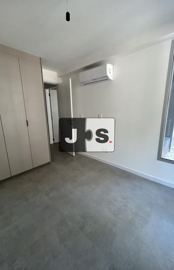 Apartamento ID.2646 - Vendo Apartamento, 2 Dormitorios, 2 Baños, Barrio Punta Carretas