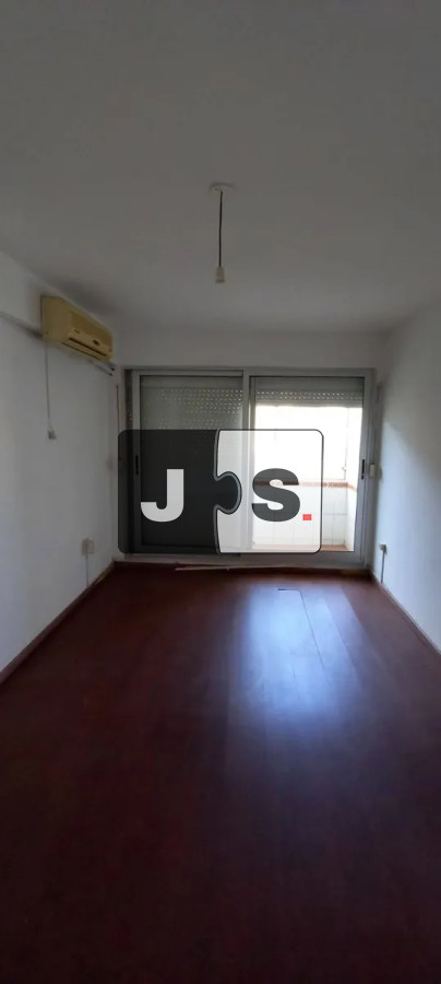 Apartamento ID.3809 - Alquilo apartamento, 2 dormitorios, 1 baño,  Barrio Aguada