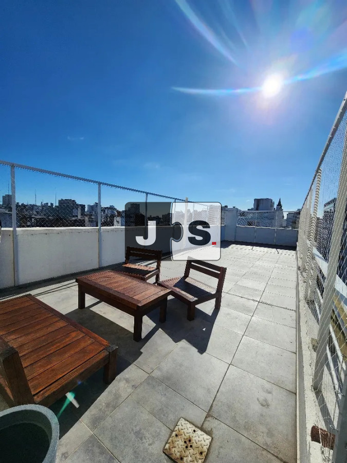 Apartamento ID.4306 - Vendo Apartamento en Cordón Sur, 1 dormitorio con 2 cocheras