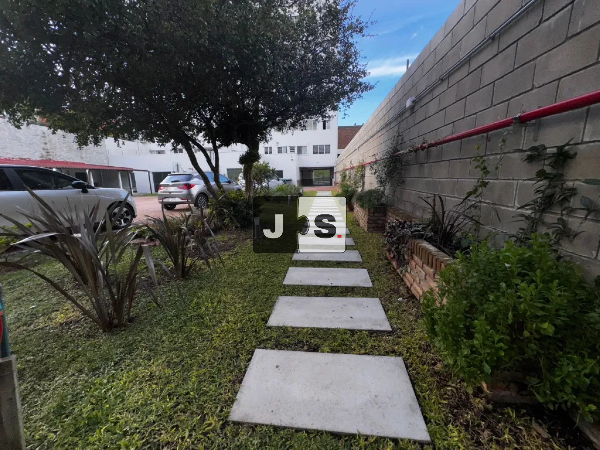 Apartamento ID.4167 - Vendo apartamento con 3 dormitorios con garage 