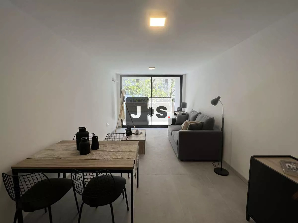 Apartamento ID.3027 - Vendo Apartamento, 1 Dormitorios, 1 Baños, Garage, Barrio Pocitos