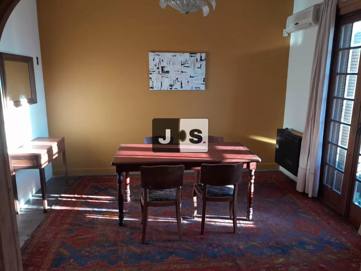 Apartamento ID.3047 - Vendo Apartamento, 3 Dormitorios, 2 Baños, Barrio Ciudad Vieja