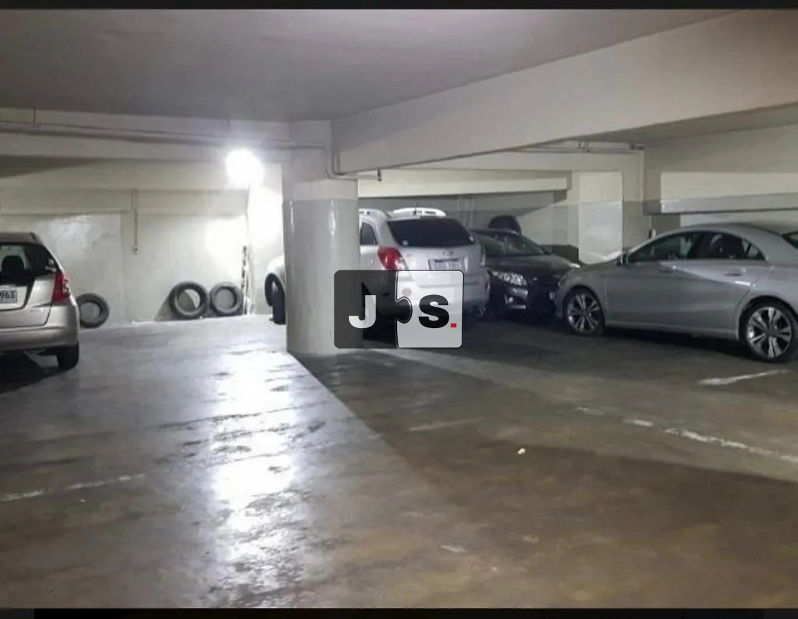 Apartamento ID.3769 - Vendo Apartamento, 7 Dormitorios, 5 Baños, Garage, Barrio Centro