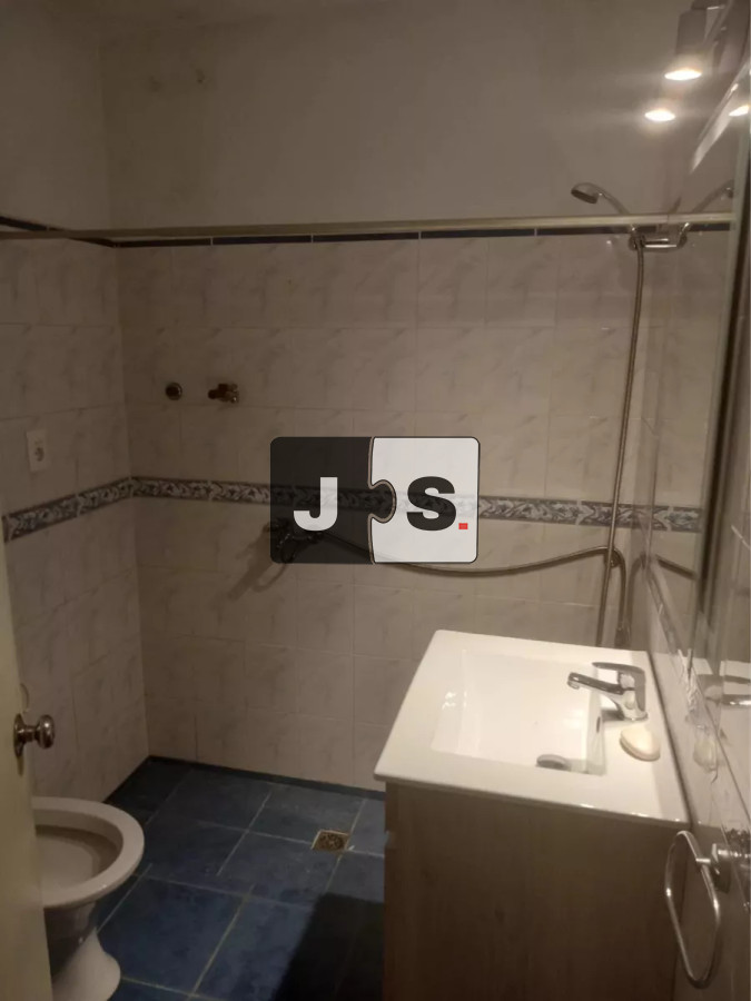 Apartamento ID.3077 - Alquilo apartamento, 2 dormitorios, 1 baño,  Barrio Centro