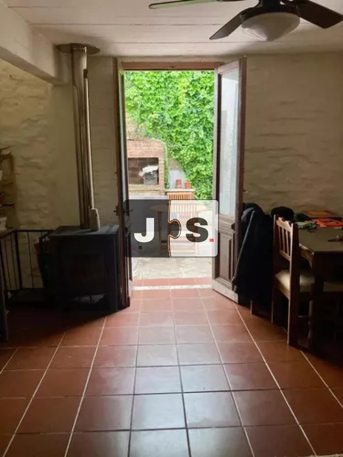 Apartamento ID.3286 - Venta Dúplex, 2 Dormitorios, patio, estufa, Palermo