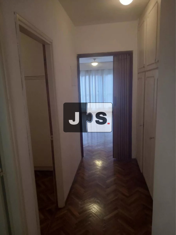 Apartamento ID.3077 - Alquilo apartamento, 2 dormitorios, 1 baño,  Barrio Centro