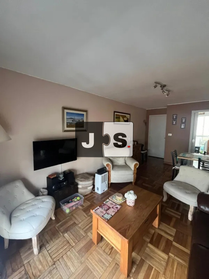 Apartamento ID.3932 - Vendo apartamento de 2 dormitorios en Ciudad Vieja