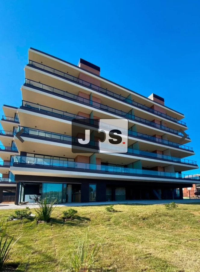 Apartamento ID.2365 - Alquiler apartamento 2 dormitorios vista al mar Rambla Costanera