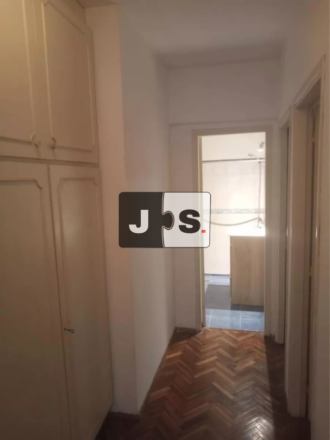 Apartamento ID.3077 - Alquilo apartamento, 2 dormitorios, 1 baño,  Barrio Centro