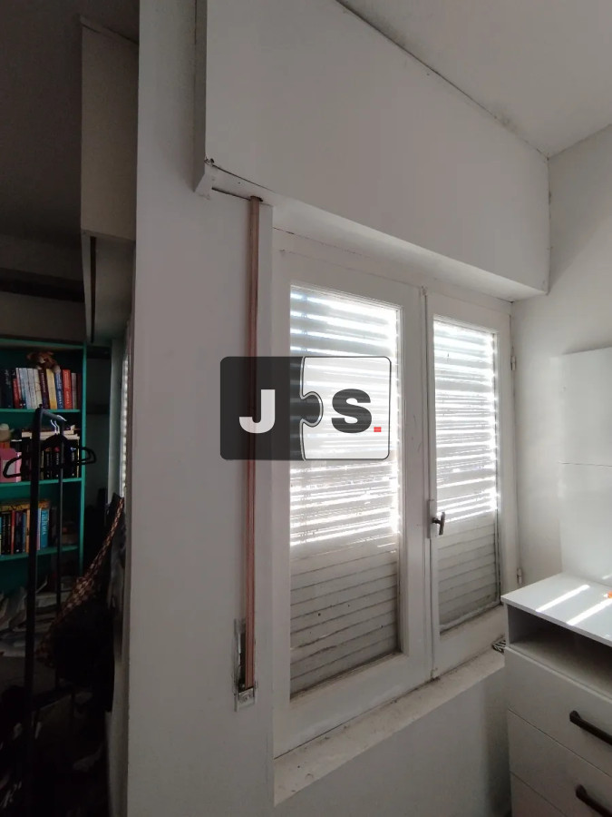 Apartamento ID.3706 - Venta Apartamento tipo Casa 3 Dormitorios, estufa a leña, Cordón