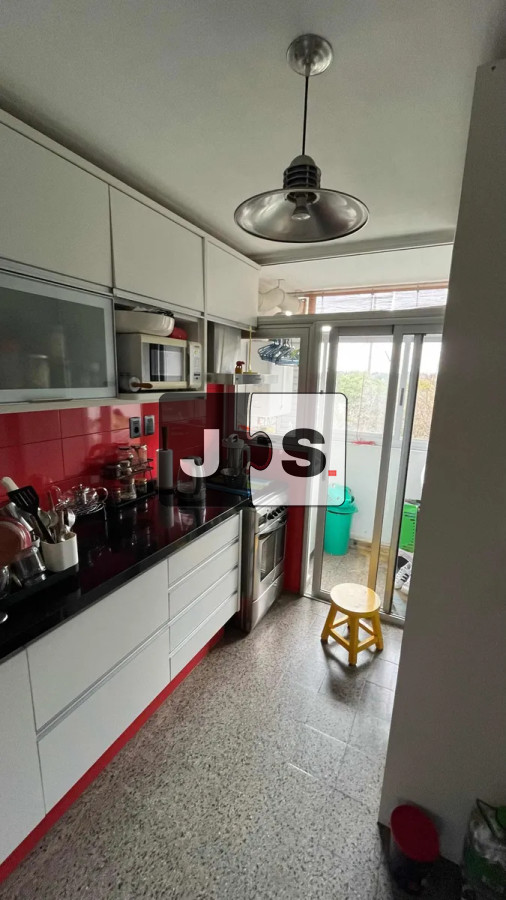 Apartamento ID.3771 - Vendo apartamento de 3 dormitorios en el Prado / Parque Posadas