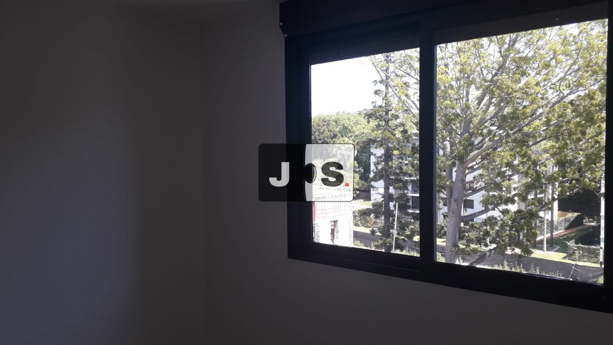 Apartamento ID.1010 - Vendo apartamento de 3 dormitorios en zona Prado 