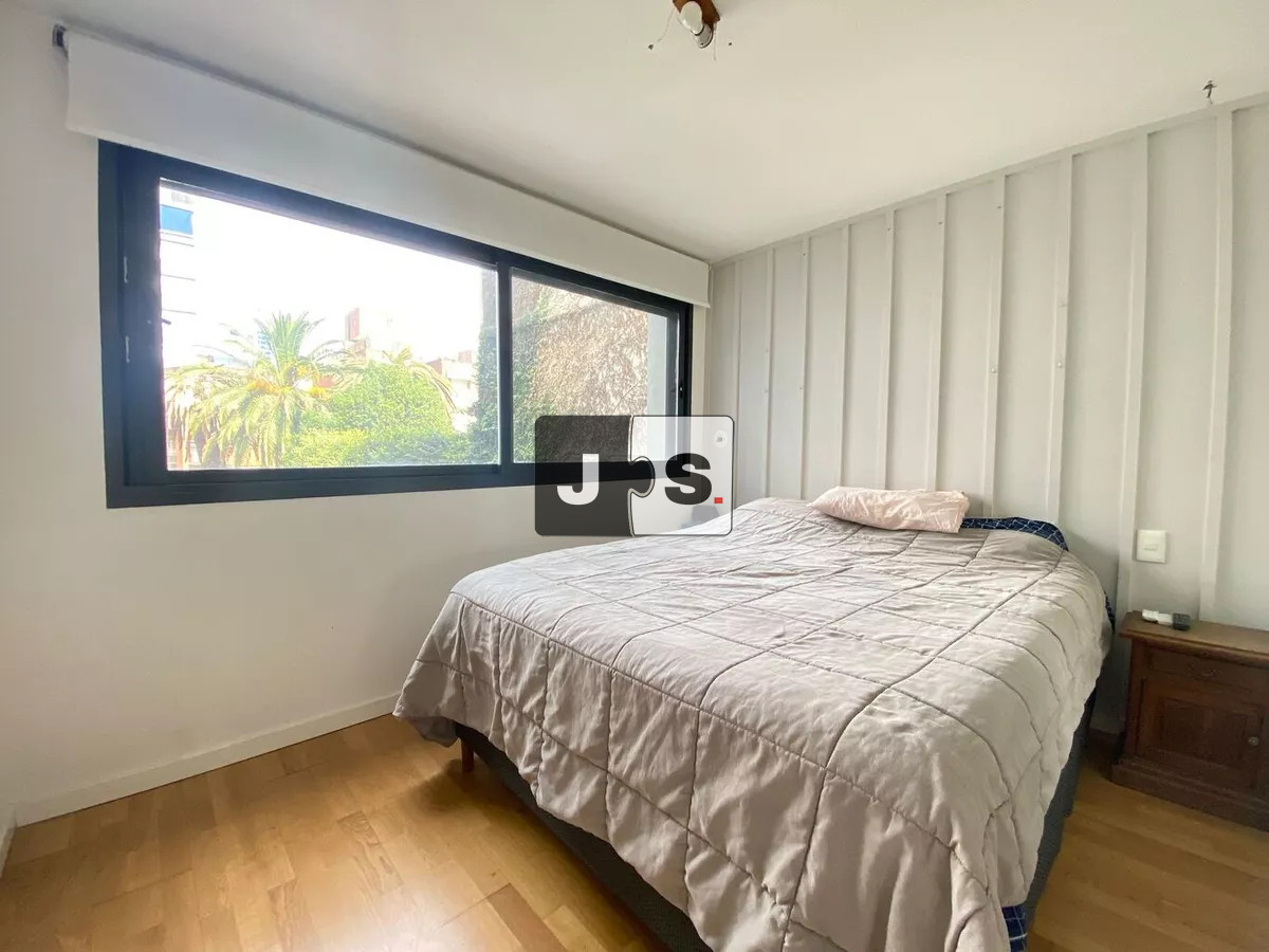Apartamento ID.2859 - Vendo Apartamento, 2 Dormitorios, 2 Baños, Garege Fijo, Barrio Puerto Buceo