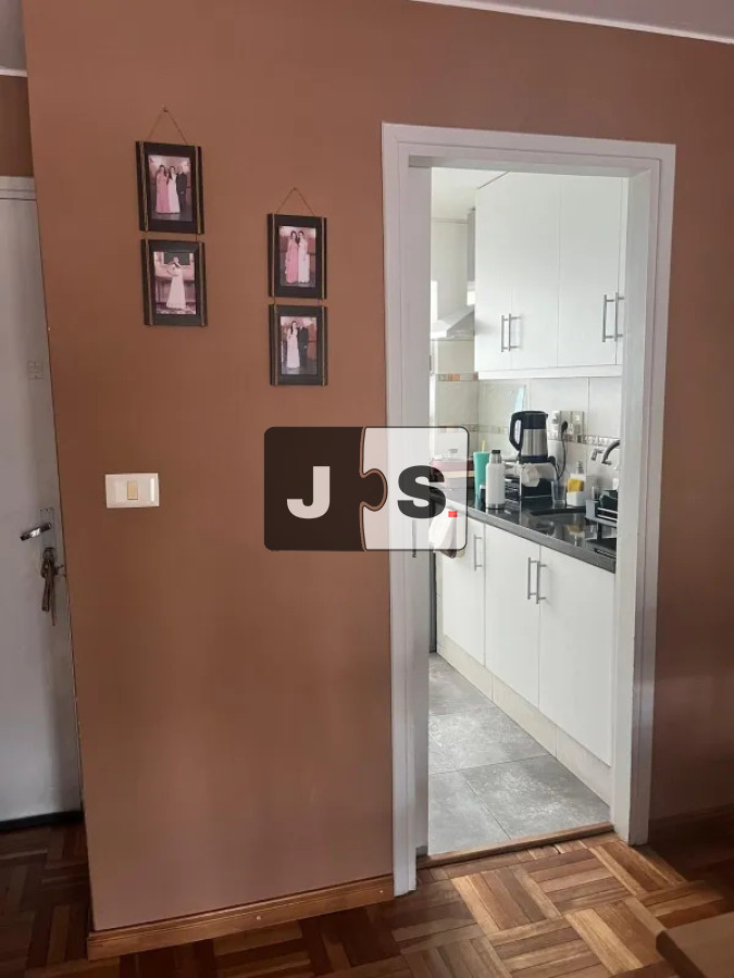 Apartamento ID.3932 - Vendo apartamento de 2 dormitorios en Ciudad Vieja