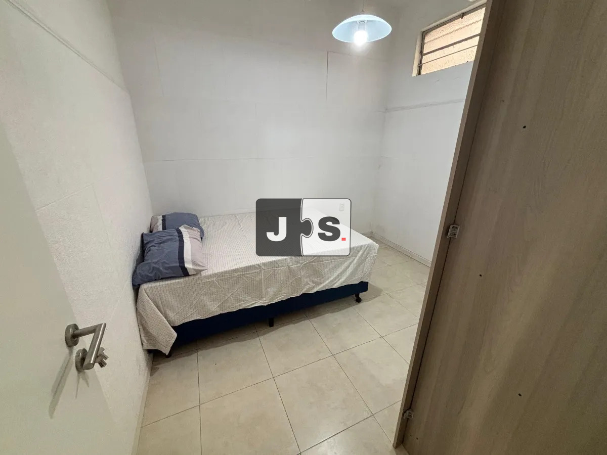 Apartamento ID.2532 - Vendo apartamento de 2 dormitorios en el Centro con patio