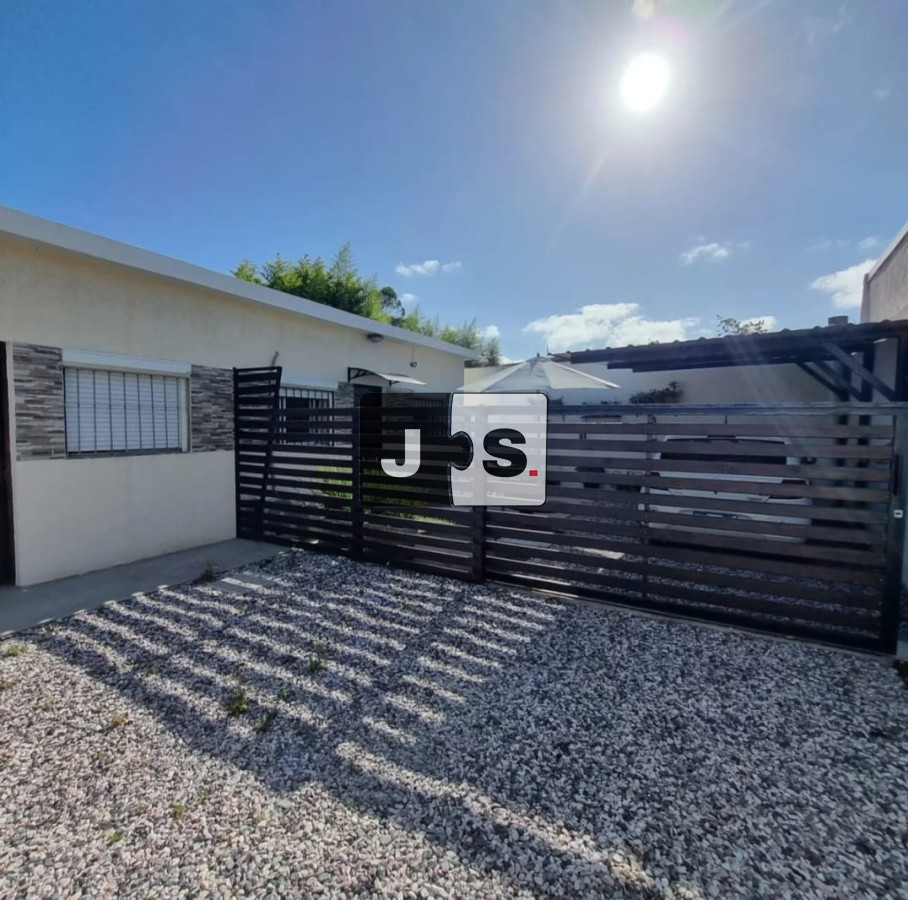 Apartamento ID.3386 - Venta casa 2 dormitorios Lomas de Solymar Ciudad de la Costa