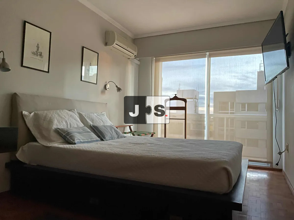 Apartamento ID.3611 - Alquiler Apartamento amoblado 1 Dormitorio, terraza, solarium, Punta Carretas