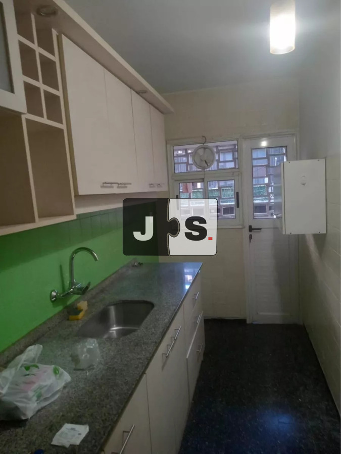 Apartamento ID.3077 - Alquilo apartamento, 2 dormitorios, 1 baño,  Barrio Centro