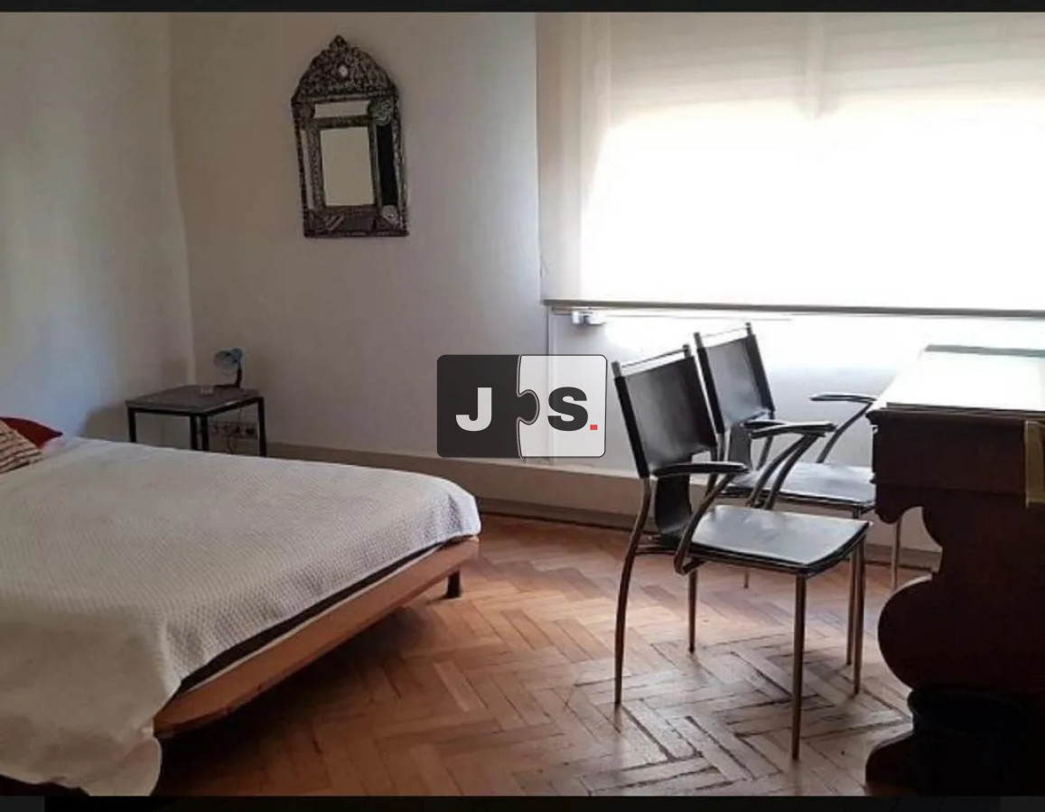 Apartamento ID.3769 - Vendo Apartamento, 7 Dormitorios, 5 Baños, Garage, Barrio Centro
