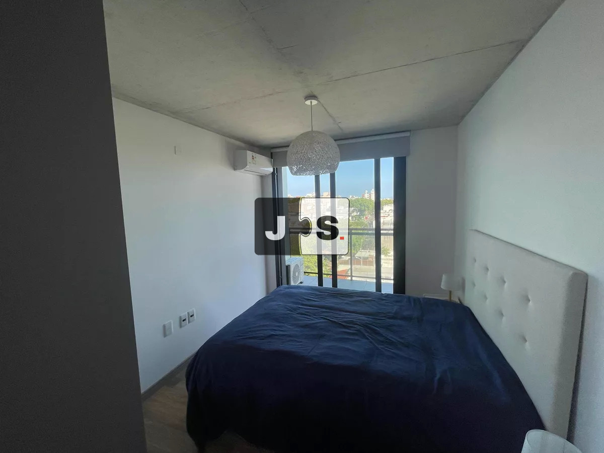 Apartamento ID.1693 -  Vende Apartamento En Pocitos Nuevo 1 Dormitorio Con Garaje
