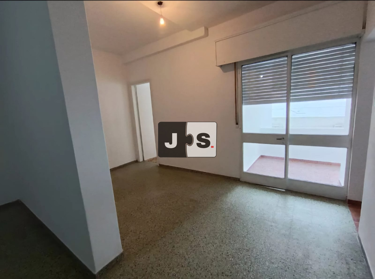 Apartamento ID.3448 - Vendo apartamento 3 o 4 dormitorios, parque rodo