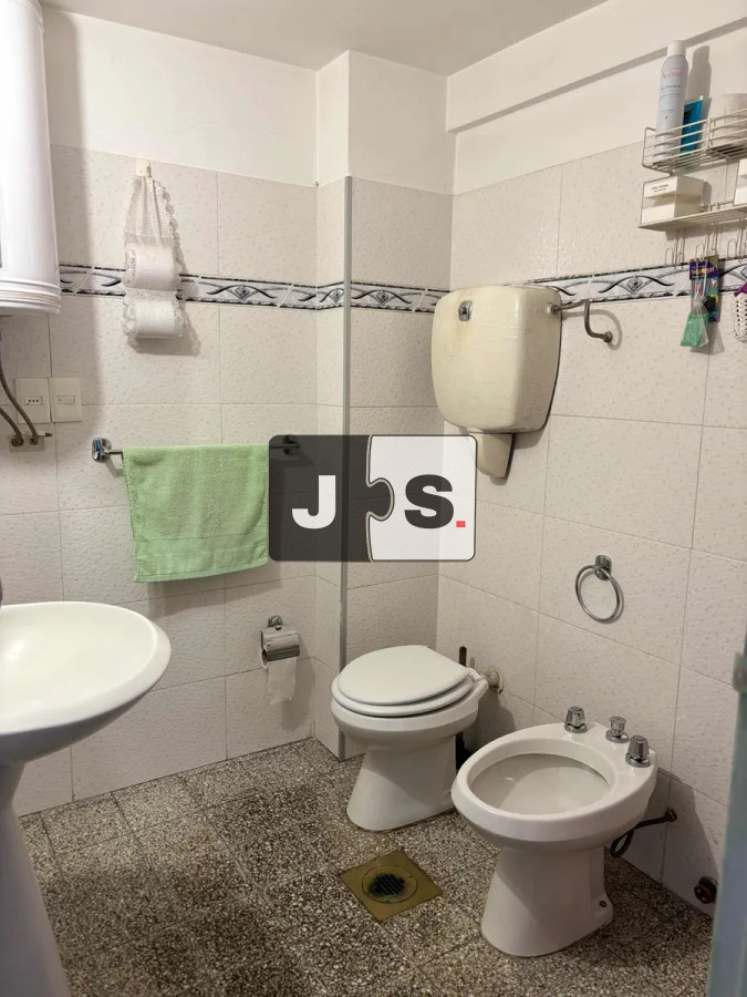 Apartamento ID.3631 - Vendo apartamento de 2 dormitorios en el Centro 