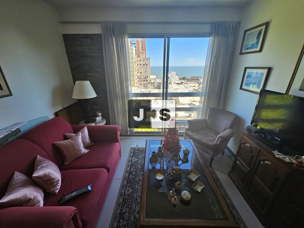 Apartamento ID.3896 - Vendo Apartamento, 1 Dormitorios, 1 Baños, Barrio Sur