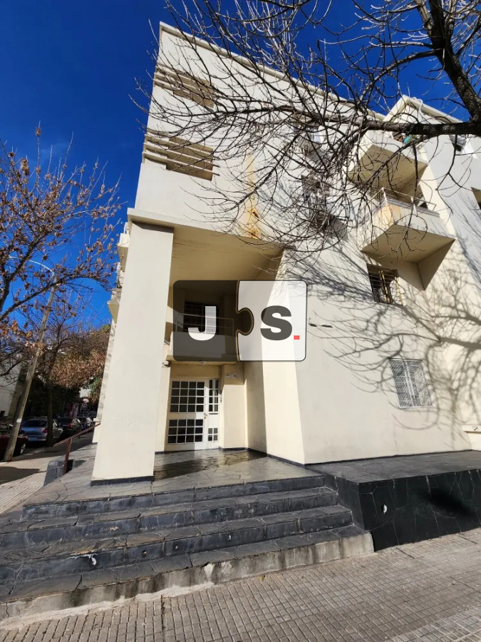 Apartamento ID.3933 - Vendo apartamento de 1 dormitorio en Aguada con cochera