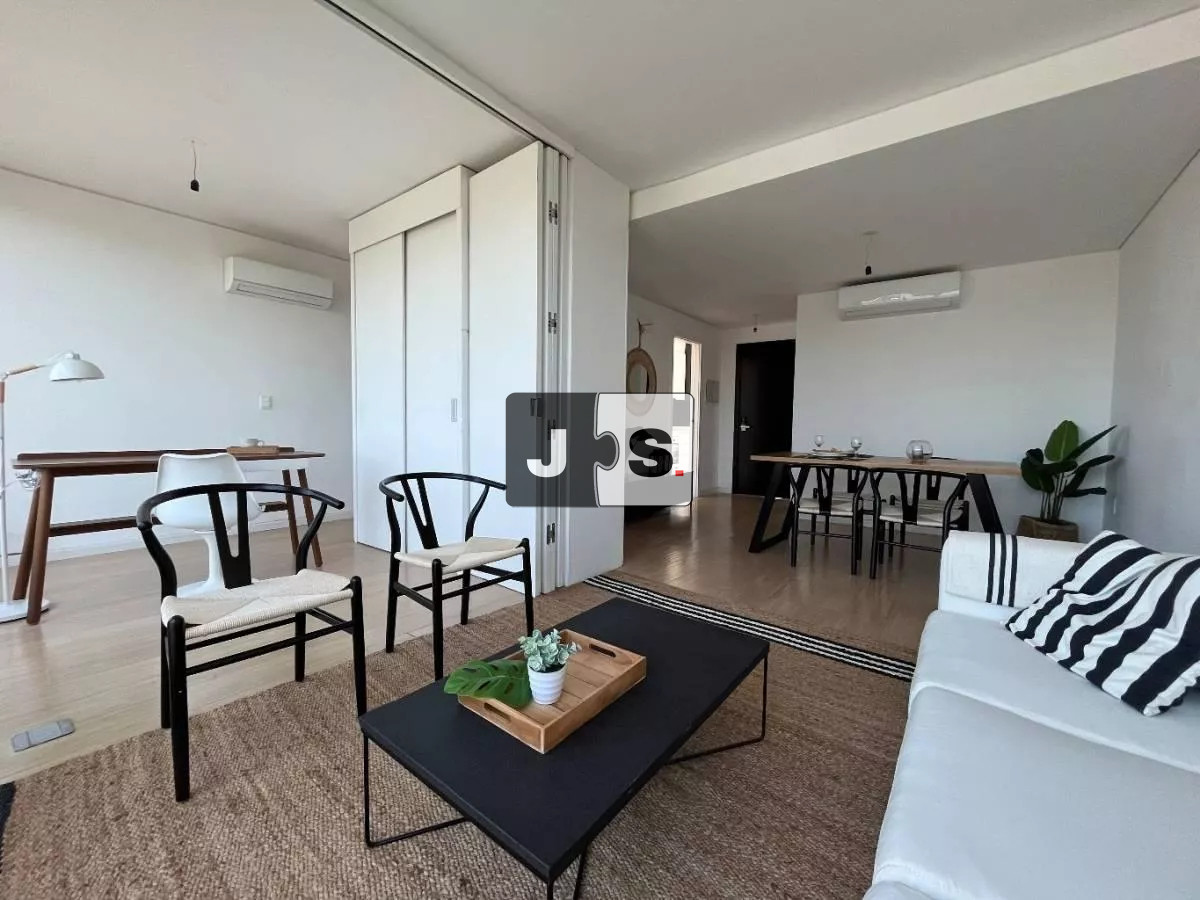 Apartamento ID.2937 - Vendo Apartamento, 2 Dormitorios, 2 Baños, Barrio Centro
