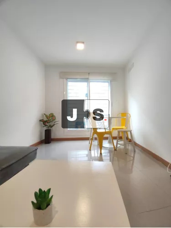 Apartamento ID.3178 - Alquilo apartamento Amueblado, 1 dormitorios, 1 baño, Garage,  Barrio Cordón 