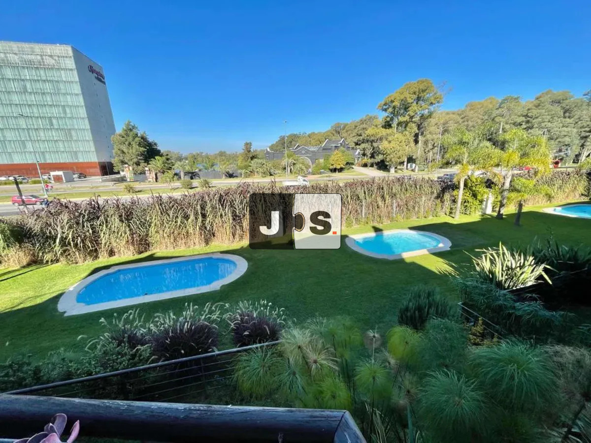 Apartamento ID.4058 - Vendo Apto de 2 dormitorios y  baños en Parque Miramar