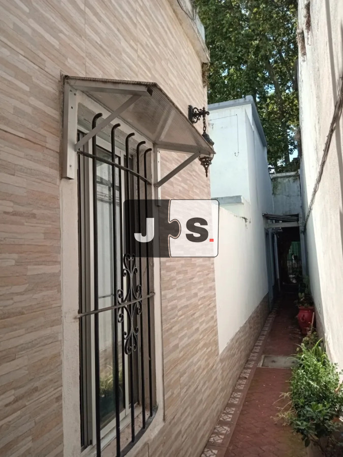 Apartamento ID.3584 - Vendo apartamento de 2 dormitorios en La Comercial con terraza!