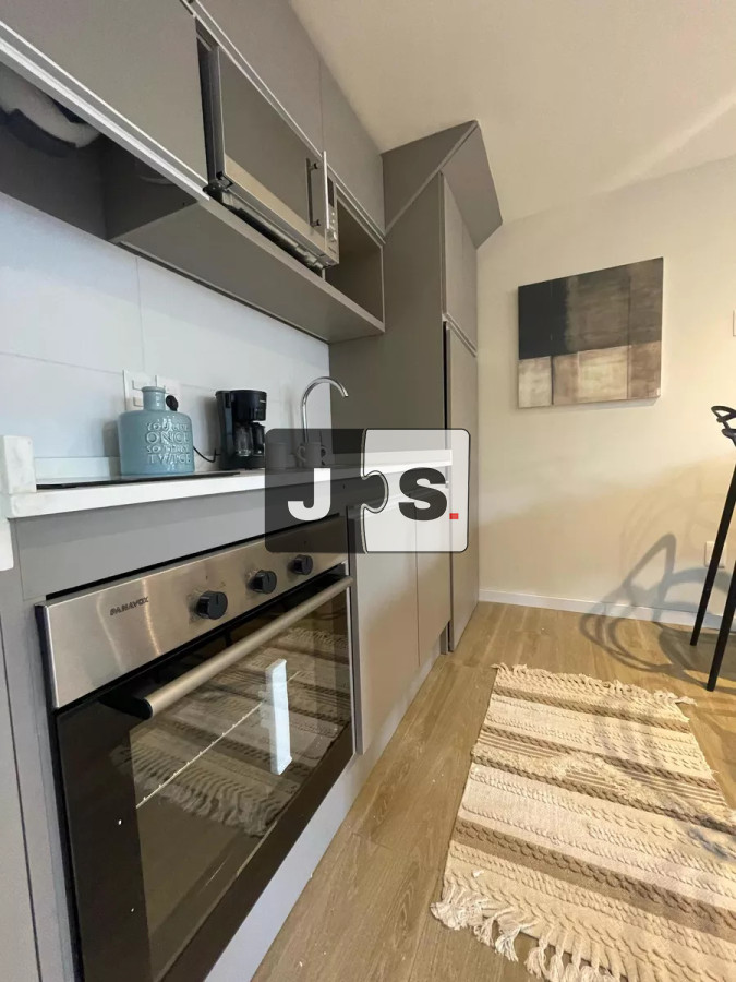 Apartamento ID.2466 - Vendo Duplex, 2 Dormitorios, 1 Baño, Barrio Sur