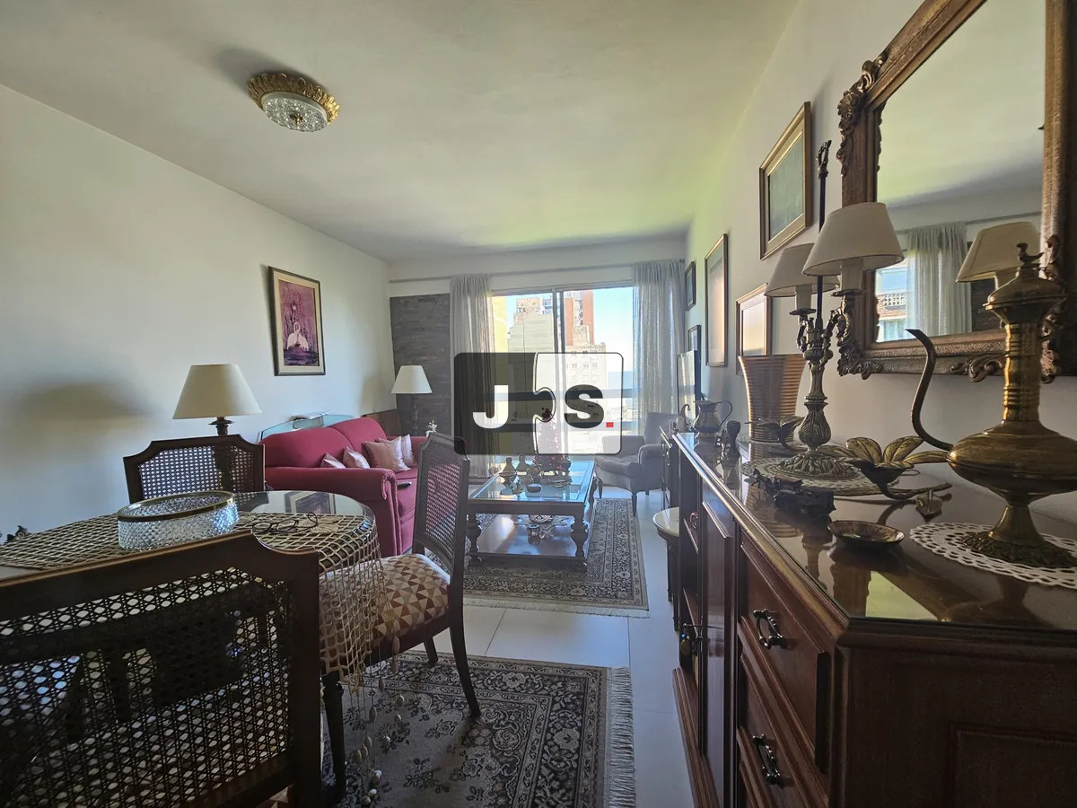 Apartamento ID.3896 - Vendo Apartamento, 1 Dormitorios, 1 Baños, Barrio Sur