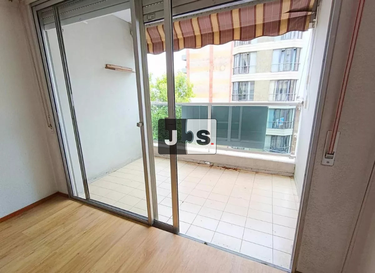 Apartamento ID.3166 - Alquiler apartamento 2 dormitorios 2 baños tres cruces 