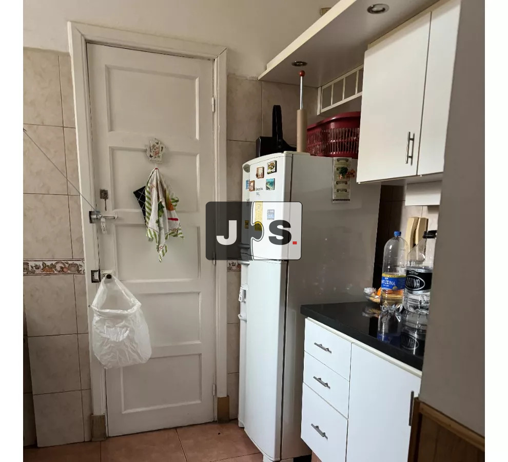 Apartamento ID.2616 - Vendo Apartamento, 3 Dormitorios, 2 Baños, Barrio Centro